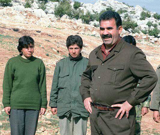 په که که و په ژاک چۆن ژن و کچه کا ن بۆ خه باتی چه کداری ھه ڵده خه ڵه تێنن؟+وێنه