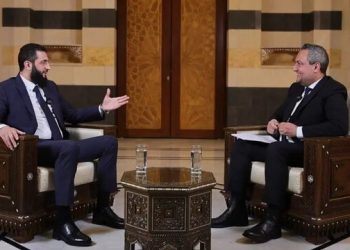 الجولانی: سوریه نمی‌تواند با کشور بزرگی مانند ایران قطع ارتباط کند