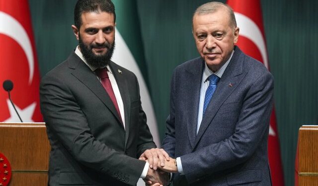 سوریه در حال تبدیلشدن به عرصه جنگ نیابتی ترکیه و اسرائیل