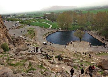 جاذبه های تاریخی بیستون و طاق بستان؛ شاه بیت غزل زیبایی های کرمانشاه