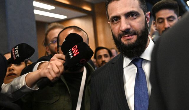 عضو کنگره آمریکا: جولانی از بهبود روابط با اسرائیل استقبال کرد