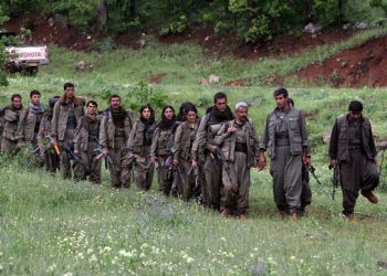 فراخوان ارتش ترکیه برای تسلیم شدن اعضای پ.ک.ک در ارتفاعات آسوس