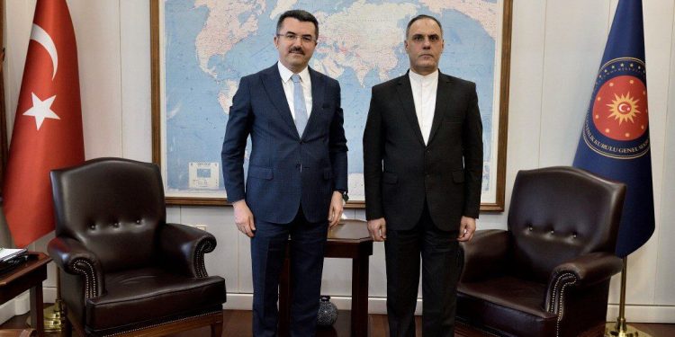 در دیدار سفیر ایران با دبیر شورای امنیت ملی ترکیه؛ ایران از روند توقف تروریسم در منطقه حمایت میکند