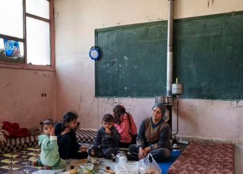 شمال و شرق سوریه زیر بار تحریم‌ها و جنگ