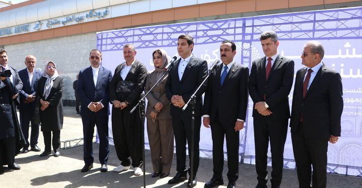 استانداران اقلیم کردستان وارد سنندج شدند/ لهونی: نشست سنندج برای عمق بخشی به روابط است