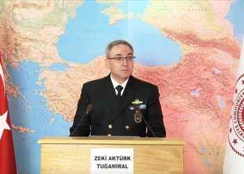 وزارت دفاع ملی ترکیه: ۳ عضو پ.ک.ک در شمال عراق تسلیم شدند