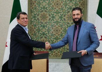 مجله تایم: امیدهای رو به افول در روند ادغام کردهای سوریه