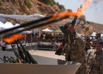 توافق آنکارا و پ.ک.ک به کندی پیش می‌رود؛ نگرانی از توقف روند صلح