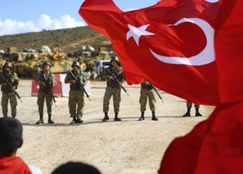 خروج در کار نیست!