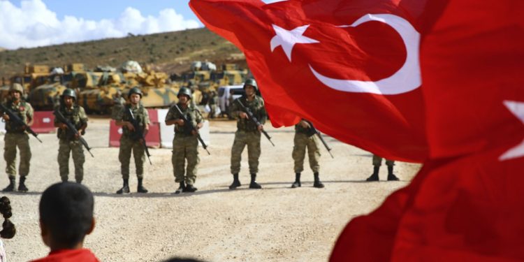 خروج در کار نیست!